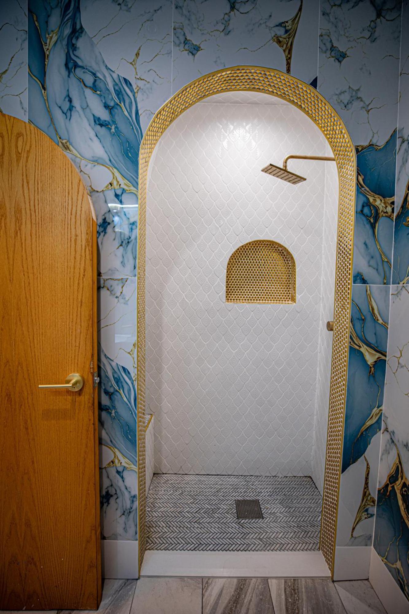 Social Stays - Santa Barbara'S First Hostel On State Street Экстерьер фото